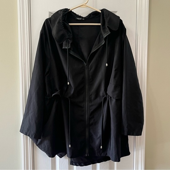 ➕ Shein Curve Light Weight Hooded Utility Jacket Size 2XL - Picture 2 of 8